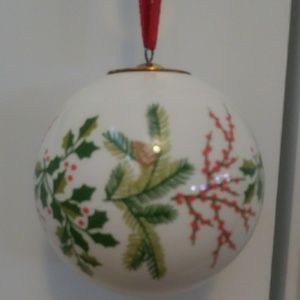 Tiffany Christmas Ornament